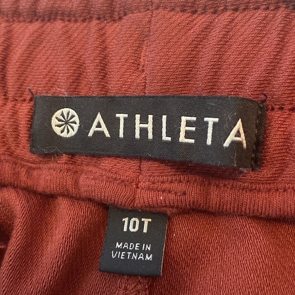 Athleta Farallon Shorts Size 10T - Picture 3 of 3